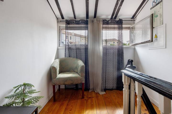 Room 'K' with Shared Garden and Wi-Fi in Porto, Porto District