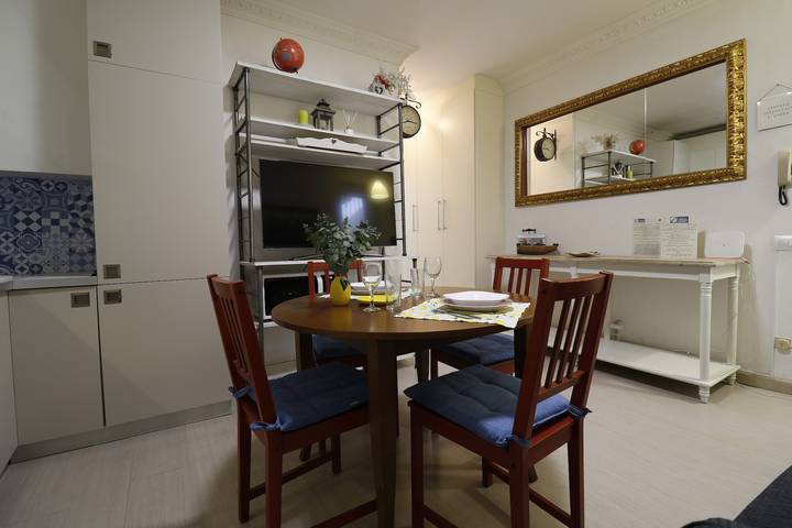 Gîte pour 2 personnes, avec balcon, animaux acceptés à Lecco - 4