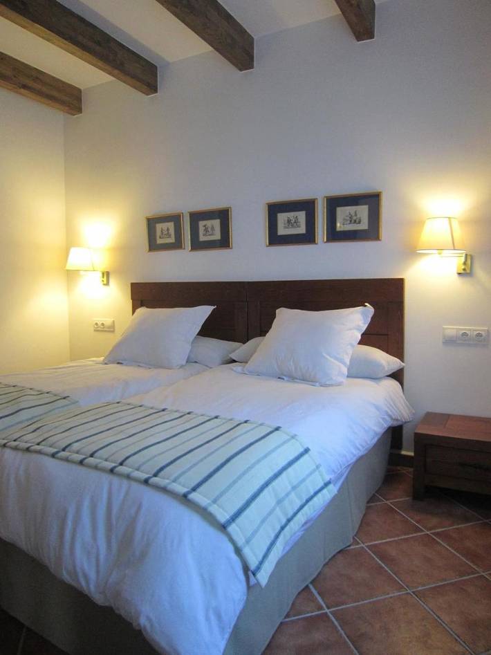 Gîte pour 2 personnes, avec Balcon et Terrasse ainsi que Jardin et Vue dans Santiago de la Espada