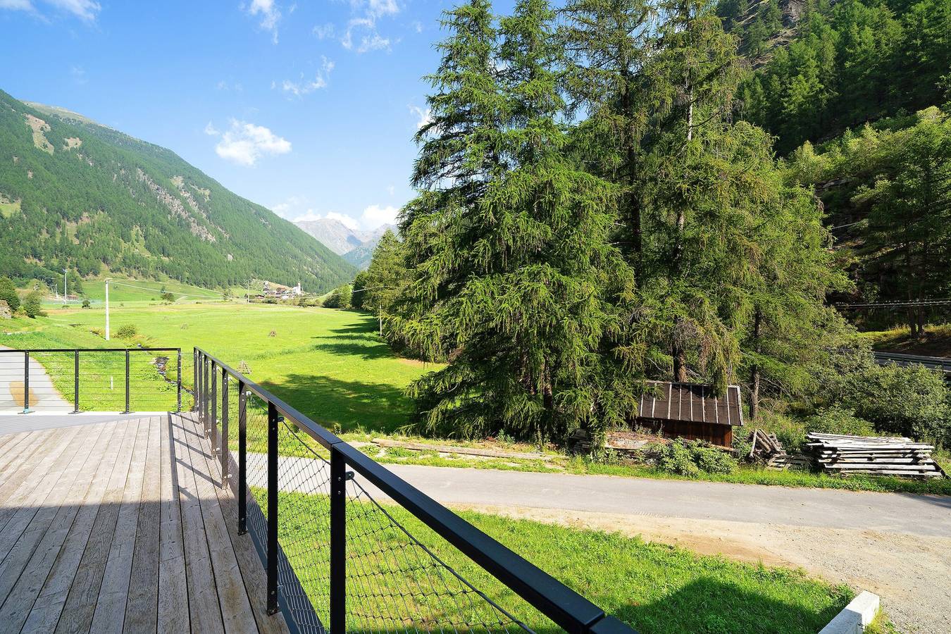 Ganze Wohnung, Ferienwohnung 'Haus 191' mit Bergblick, privater Terrasse und Wlan in Unser Frau, Schnals