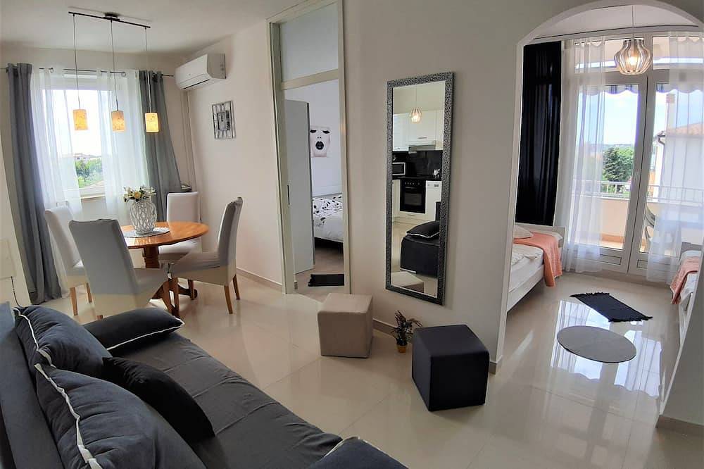 Apartamento entero, Apartamento Medulin, a 200 m del mar, a 600 m de la playa de arena. in Medulin, Pula-Medulin
