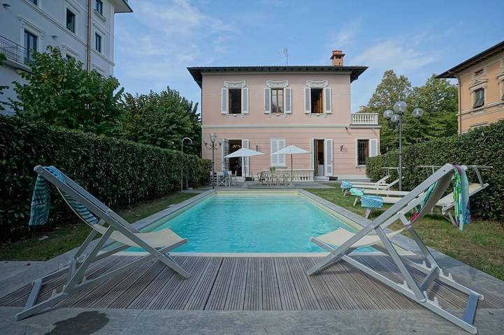 Villa per 8 persone, con giardino e balcone, con animali domestici in Montecatini Terme
