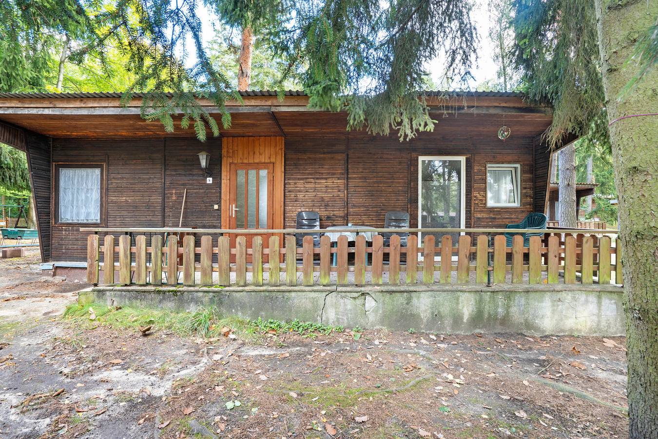 Bungalow '8 - Finnhütte' mit privater Terrasse und gemeinsamem Garten in Niesky, Oberlausitz-Niederschlesien