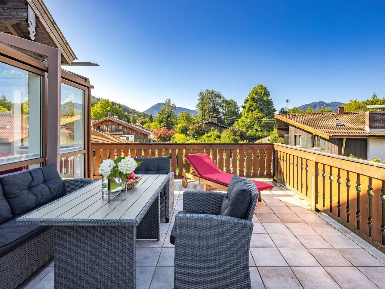 Ganze Ferienwohnung, Ferienwohnung Tegernsee-Blick - Tegernsee-Blick mit Bergblick in Gmund, Bayerische Alpen