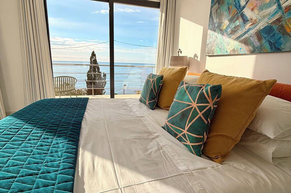 Luxusvilla mit atemberaubendem Meerblick in El Campello, Costa Blanca