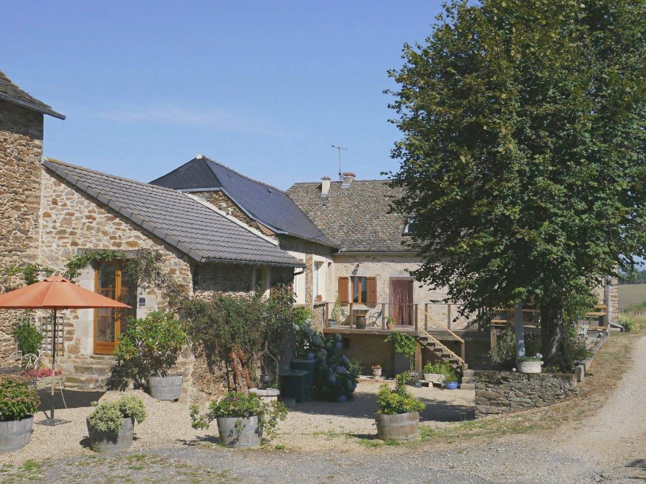 Standard Twin Room in Rieupeyroux, Aveyron