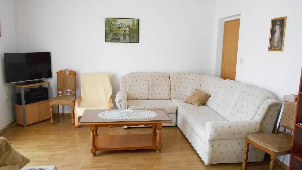 Ganze Ferienwohnung, Ferienwohnung für 8 Personen (107 m²) in Kastel Stafilic in Kastel Stafilic, Kaštela