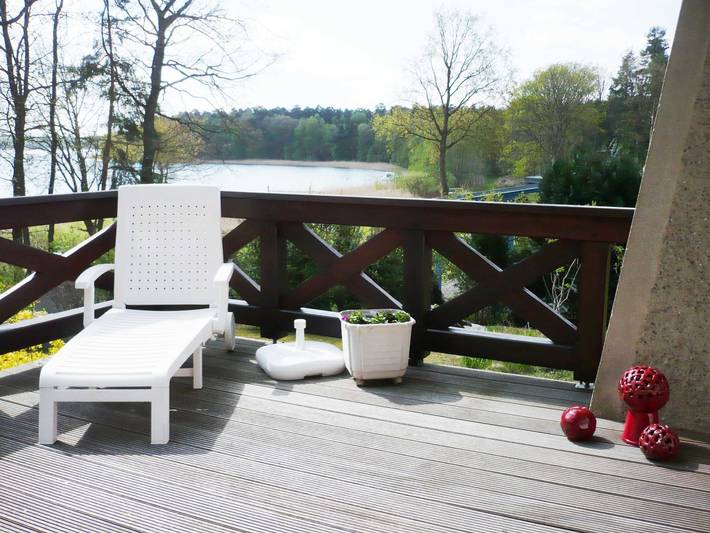 Ferienwohnung für 2 Personen, mit Terrasse und Garten sowie Seeblick in Userin - 2