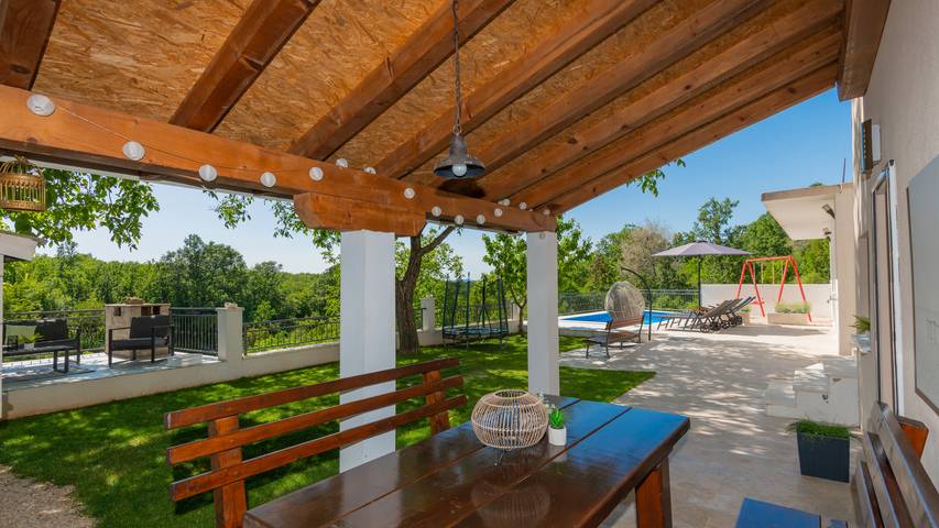 Holiday Home Kristina - Makarska by Villas Guide in Imotski, Makarska Riviera