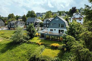 Ferienhaus für 8 Personen, mit Sauna und Balkon in Masserberg
