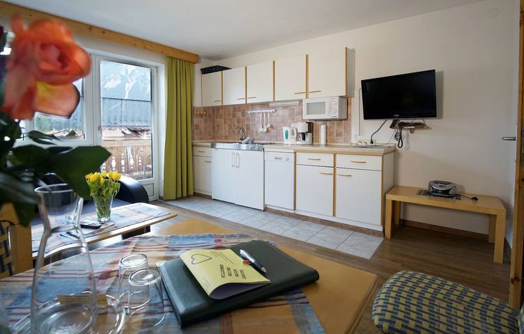 Gîte pour 5 personnes, avec jardin et vue à Lermoos - 4
