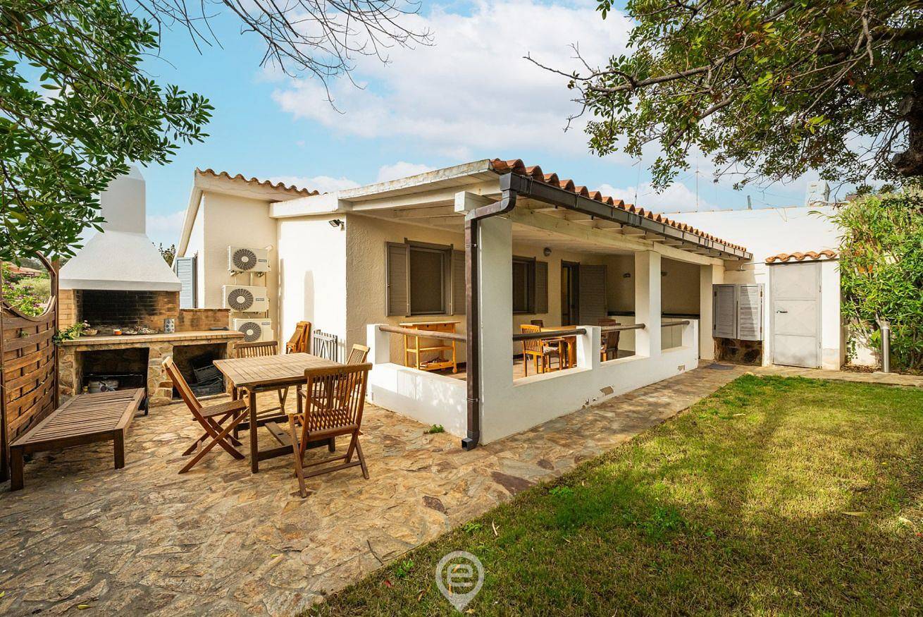Villa Sirio in Geremeas, Cagliari e Dintorni