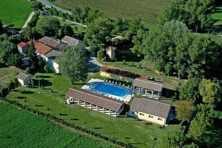 Appartement de vacances pour 4 personnes, avec piscine ainsi que vue et jardin, animaux acceptés - 1