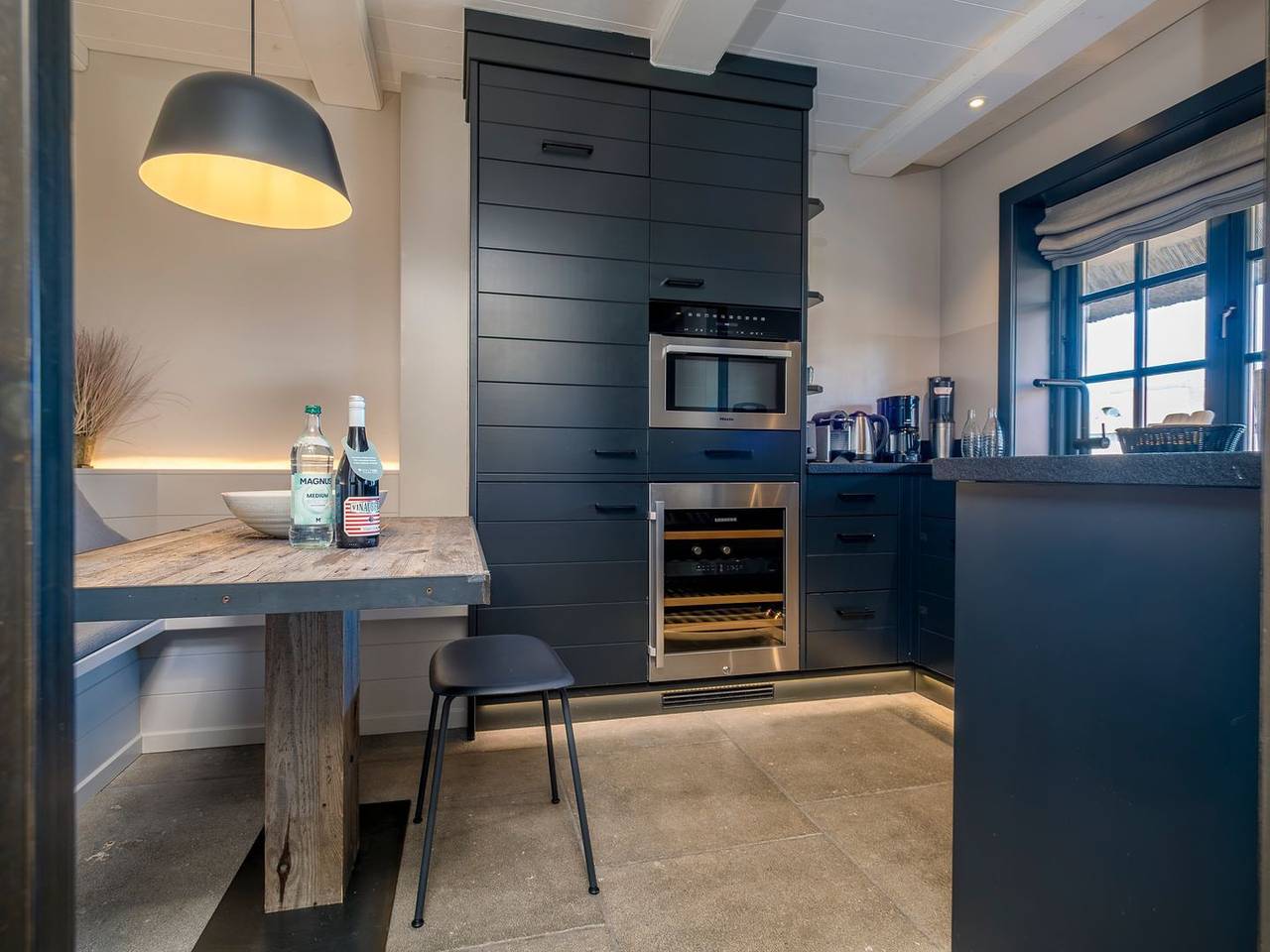 Exkl. Luxus-Hausteil unter Reet mit 4 Zimmern auf ca. 150 m², für bis zu 4 Pers. in Wenningstedt, Sylt