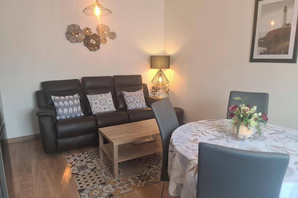 Apartamento entero, A 10 mn de la mer et de la Réserve Naturel de la Baie de Saint Brieuc in Yffiniac, Côte de Goëlo