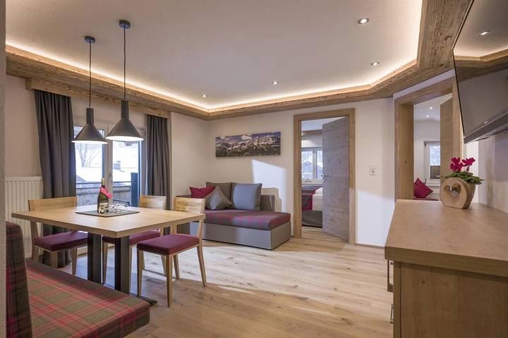 Ferienwohnung für 2 Personen, mit Balkon und Garten
