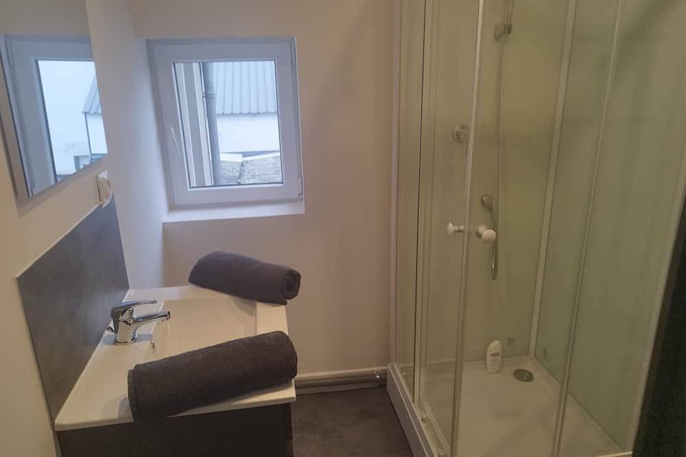Entire apartment, Studio musique, studio musique proche gare d'arras in Arras, Arras region