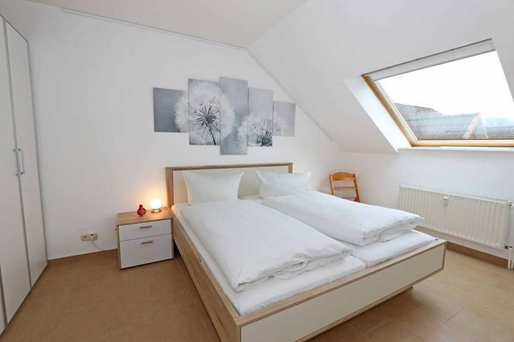 Bauernhof für 4 Personen, mit Balkon in Sellin - 2