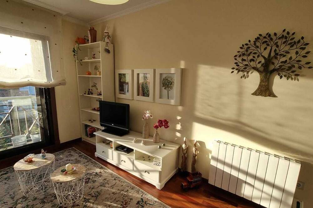 Ganze Wohnung, Apartamento para 4 con Patio Privado in O Grove, Rías Baixas