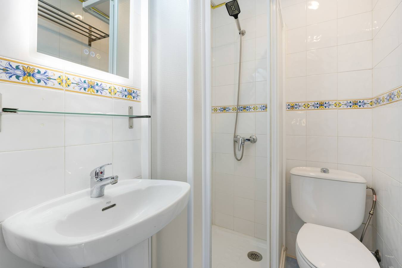 Chambre « Habitación 102 » avec balcon, Wi-Fi et climatisation in Grenade, Province de Grenade