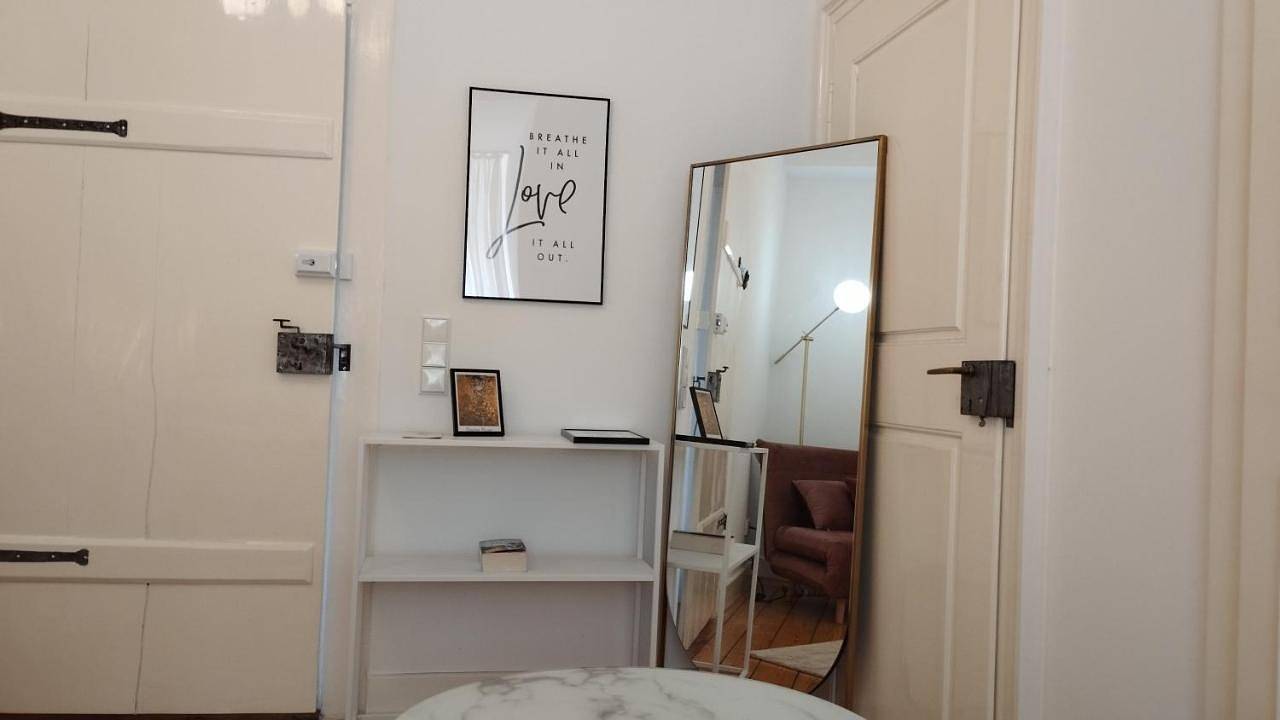 Basic Triple Room with Shared Bathroom in Mannheim, Kurpfalz