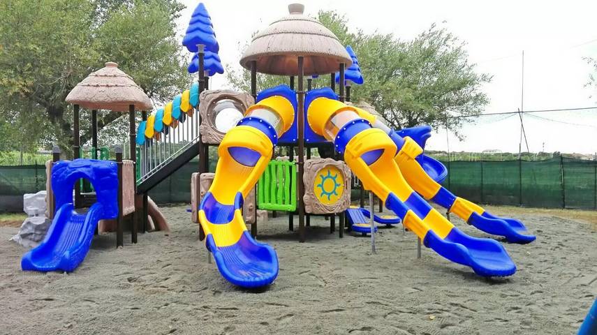 Mobil home pour 4 personnes, avec terrasse, animaux acceptés à Riccione - 4