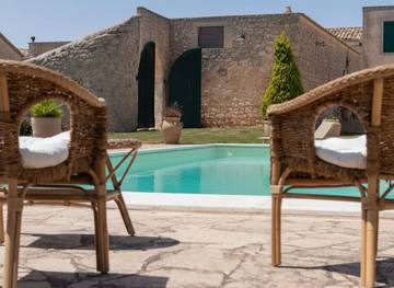 Villa for 6 Guests in Ragusa, Ragusa Province, Picture 2