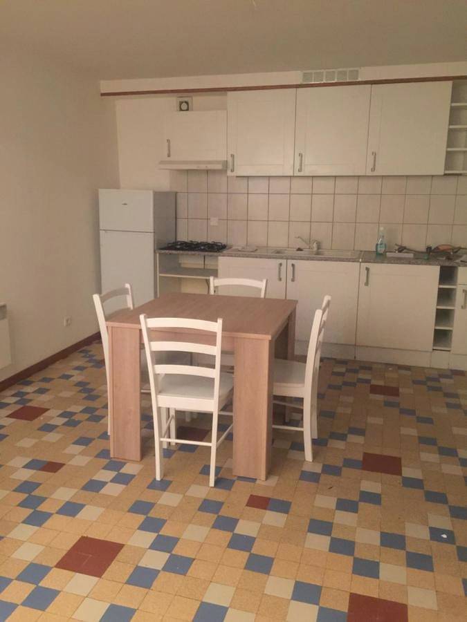 Gîte pour 12 personnes, avec Balcon et Vue dans Ferrières-Saint-Mary