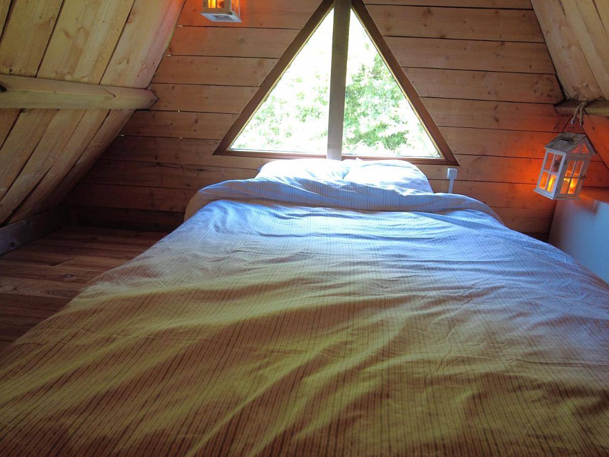 Family Room with Private Bathroom in Trignac, Région de Saint-Nazaire