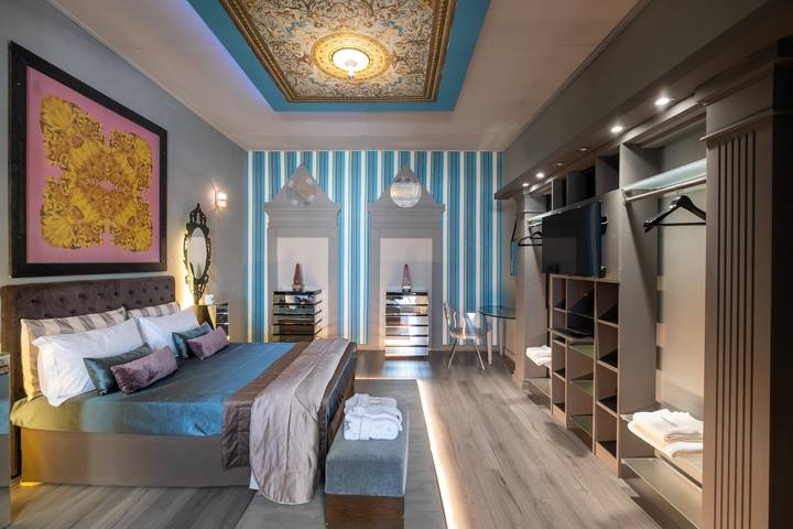 Entire apartment, Apartment 'Maison Boutique At Pietro' with Shared Pool, Wi-Fi and Air Conditioning in San Pietro in Lama, Lecce Province