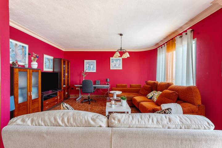 Apartamento entero, Apartamento Vacacional 'Hermoso 3 Dormitorios Wifi Vista al Mar' con Vista al Mar, Wi-Fi y Aire Acondicionado in Radazul Bajo, El Rosario