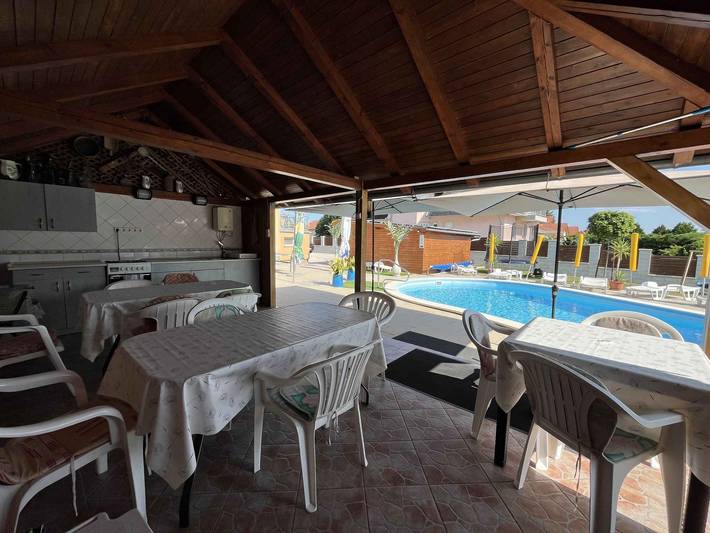 Ganze Ferienwohnung, Ferienwohnung mit beheiztem Pool in Gyenesdias, Balaton Hochland Nationalpark
