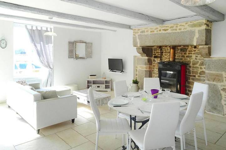 Location de vacances pour 6 personnes, avec terrasse et jardin, animaux acceptés à Bacilly - 3