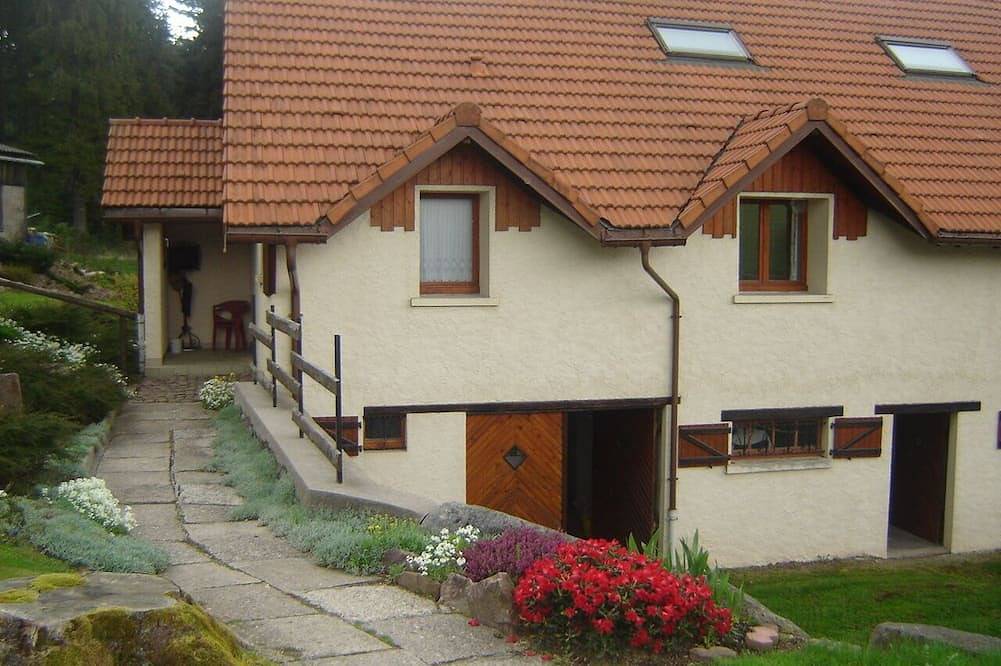 Gîte Saint Victor Alsace- Haute Vosges in Plainfaing, Parc naturel régional des Ballons des Vosges