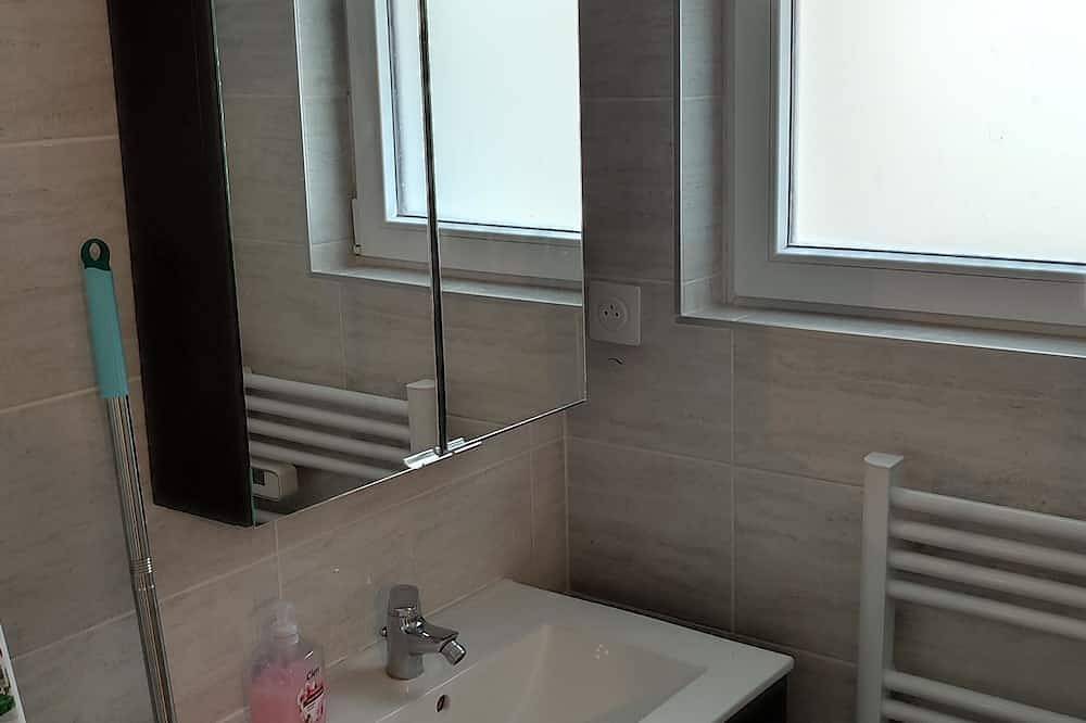 Appartement entier, Appartement 2p √† St Jean √† 35min de Paris & 20min de Disney in Saint-Jean-les-Deux-Jumeaux, Seine-et-Marne
