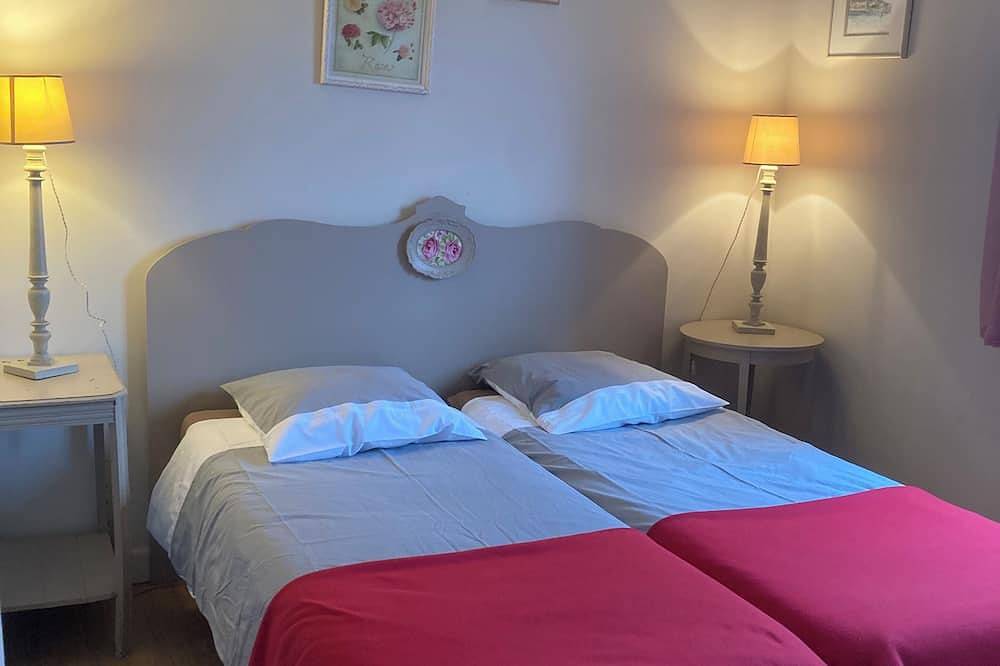 Appartement entier, Near Paris gite poppies 2 in Orgeval, Yvelines