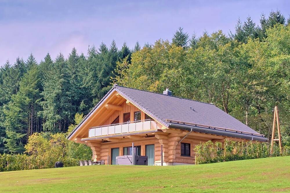 Naturstammhaus-Chalet (Neubau 2025!) im Hunsrück mit See- und Nationalparkblick in Langweiler, Hunsrück