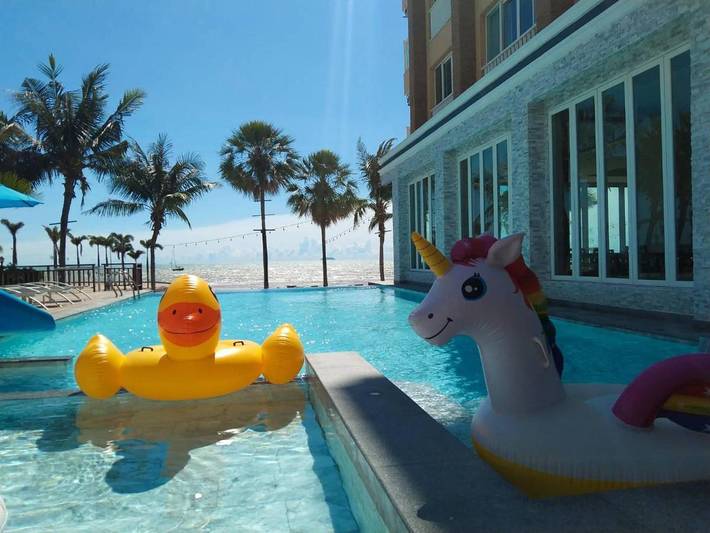 Bungalow für 2 Personen, mit Sauna und Ausblick sowie Terrasse und Pool in Pattaya