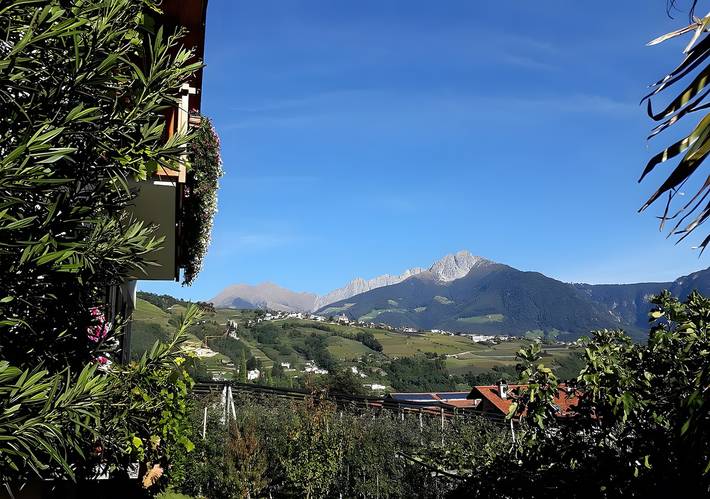 Ferienwohnung für 2 Personen, mit Balkon und Garten in Algund - 3