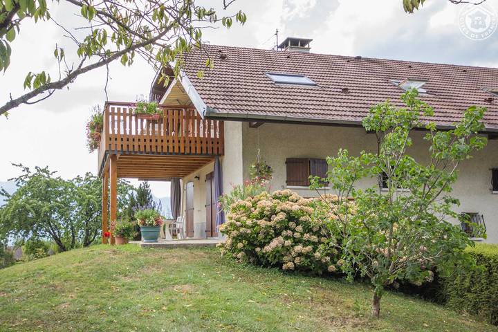 Gîte pour 4 personnes, avec terrasse et jardin dans Lac du Bourget - 2