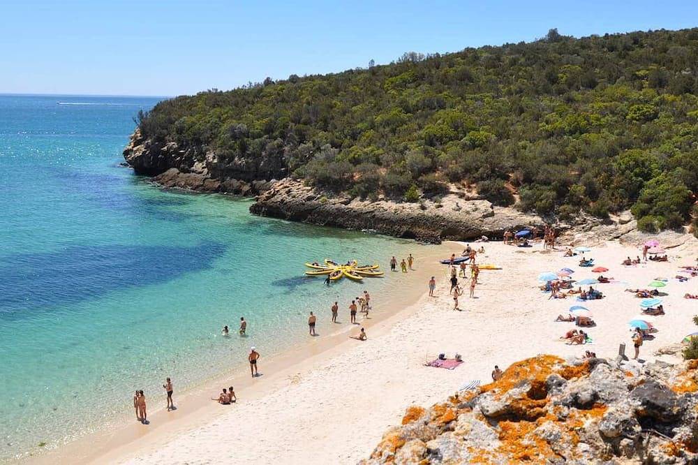 Ganze Wohnung, Apartment in the center of Palmela. Close to beaches and mountains! in Palmela, Naturpark Arrábida
