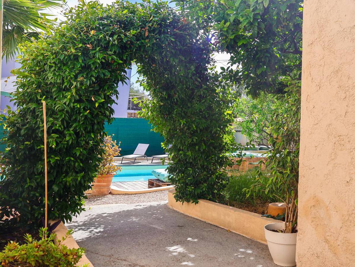 Les Hirondelles in Juan-les-Pins, Antibes