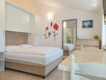 Ferienwohnung für 2 Personen in Baska, Krk, Bild 3