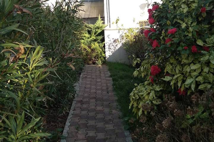 Ganze Wohnung, Charming studio apartment in the heart of Jonzac in Jonzac, Jonzac und Umgebung
