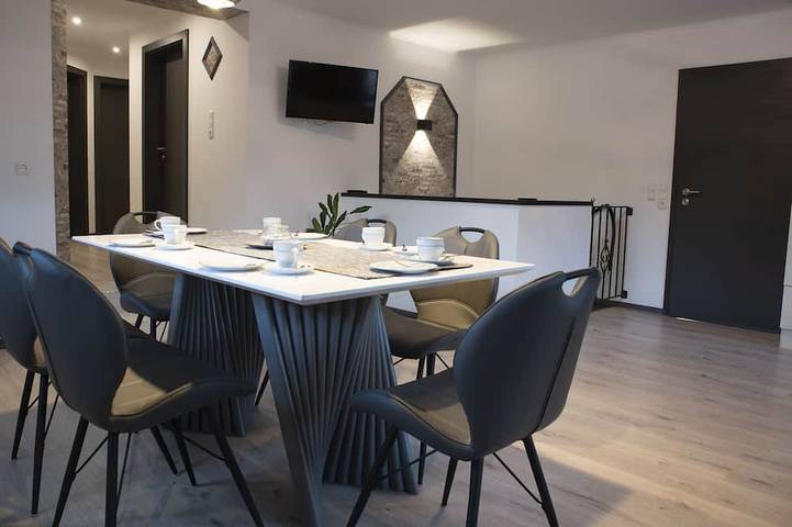 Ferienwohnung für 6 Personen, mit Balkon in Großefehn