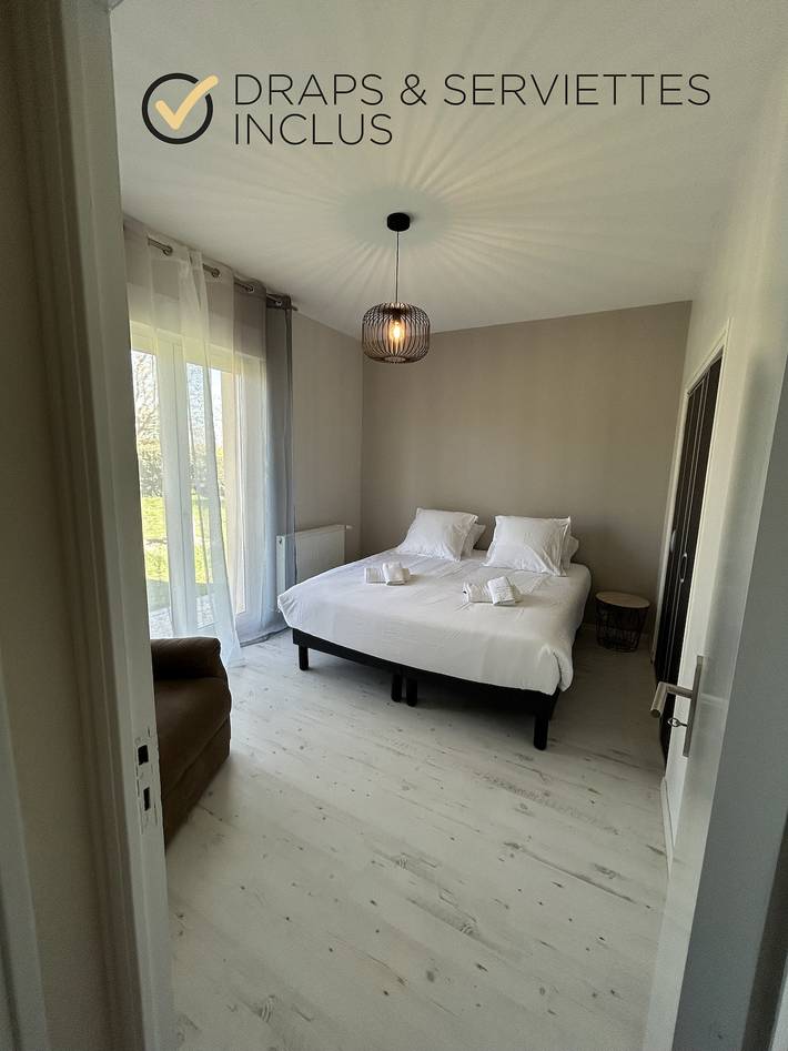 Location de vacances pour 12 personnes, avec terrasse ainsi que jacuzzi et jardin, animaux acceptés à Le Conquet - 2