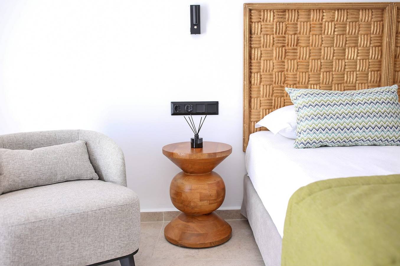 Theros  Standard Room with Veranda on the Street,  Piperi Beach, Paros in Náoussa, Paros