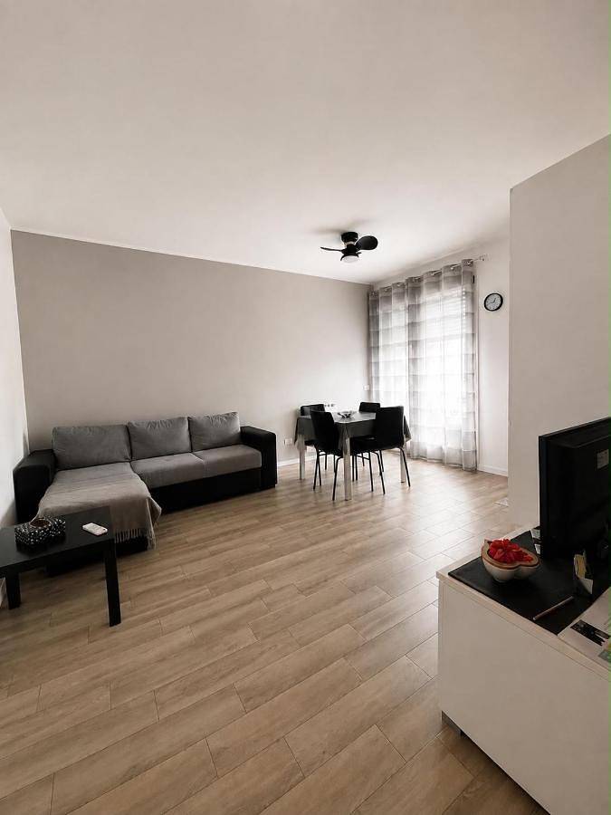 Appartamento per 4 persone, con Balcone a Bollate