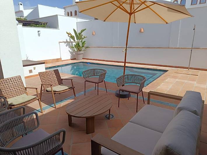 Chalet para 6 personas, con Jacuzzi y Terraza además de Jardín y Piscina en Campo de Cartagena - 4