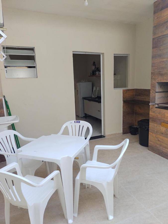 Location de vacances pour 4 personnes, avec terrasse ainsi que piscine et jardin à Ubatuba - 4